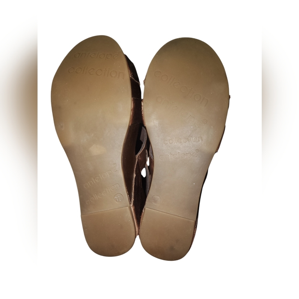 Antelope Wedges, Women's 37 (6-6.5)​ - Picture 7 of 9